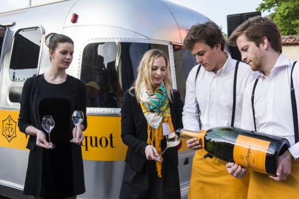 Champagne Veuve Clicquot